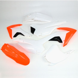 Plastiques à base blanche CRF110